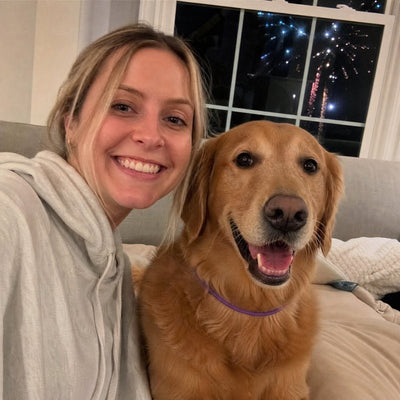 Jessica S. from Orlando, FL with their dog wearing a CollarZen collar